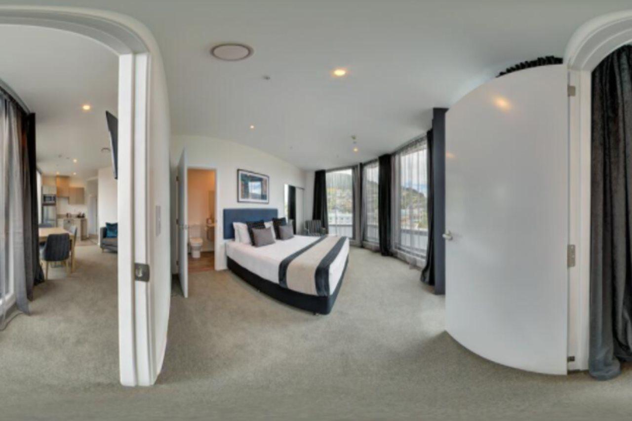 Ramada By Wyndham Queenstown Central Eksteriør billede