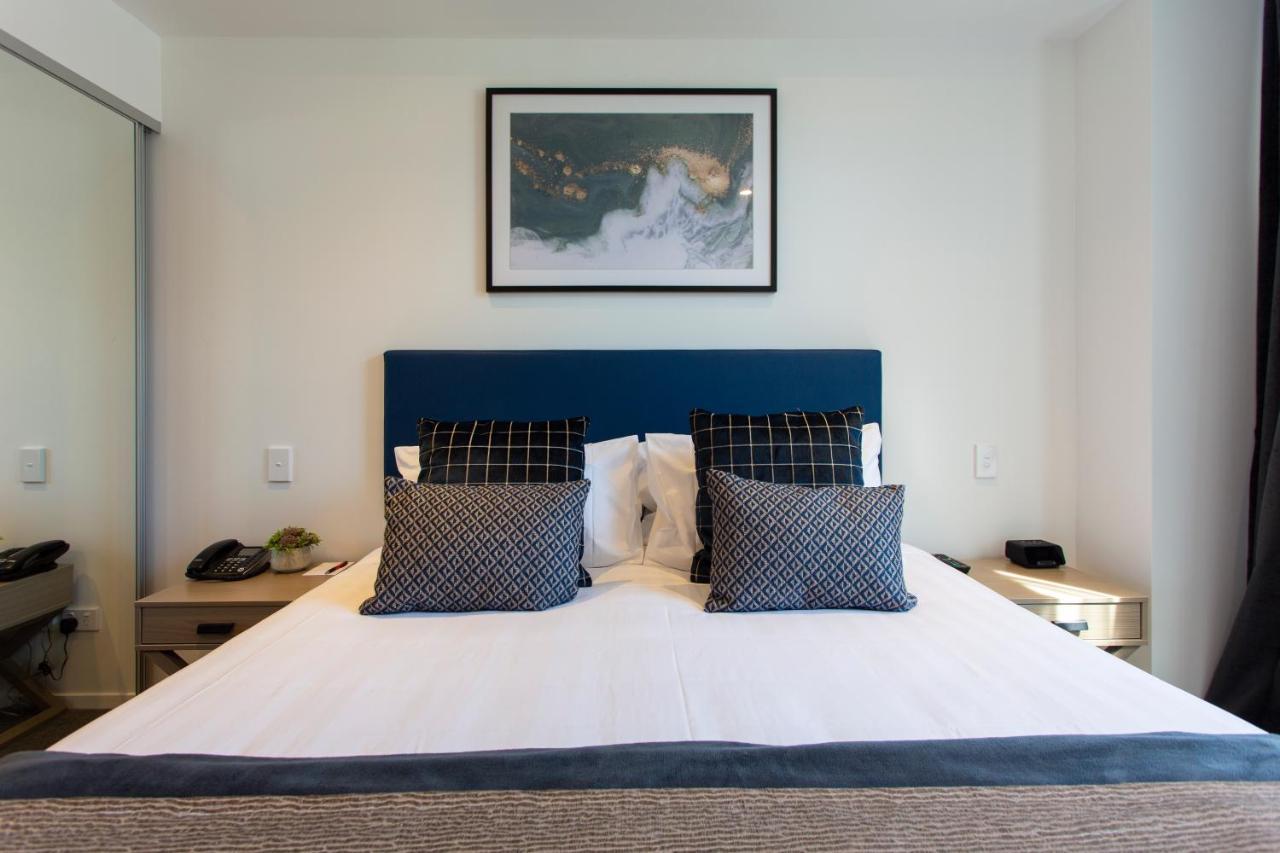 Ramada By Wyndham Queenstown Central Eksteriør billede